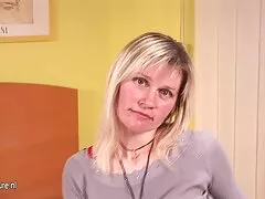 Ragazza cattiva ferita spremuta da un you porn vecchie troie terapeuta e l'amava