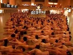 Procace Buffy nonne porche con giovani nudo seni naturale grande!